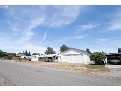 371 E Dewey Ln, Union, OR 97883