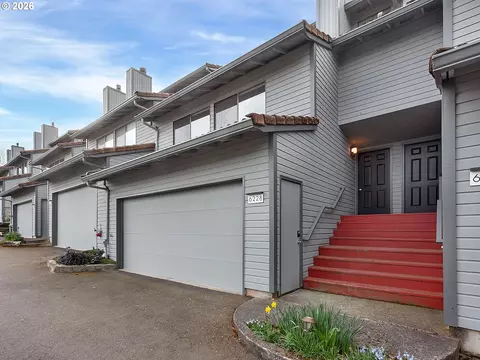 6228 Meridian Cir #7, West Linn, OR 97068