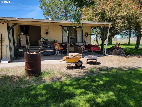 57580 Fall Rd, Christmas Valley, OR 97641 photo 26