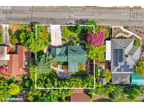 View/Area - 1130 NW 1st St, Gresham, OR 97030 photo 6 of 7