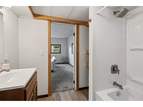 205 S 54th St #76, Springfield, OR 97478 photo 17