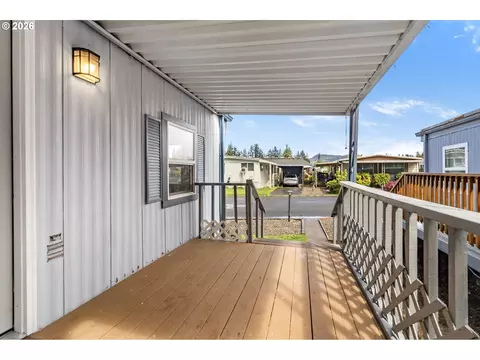 205 S 54th St #76, Springfield, OR 97478 photo 27