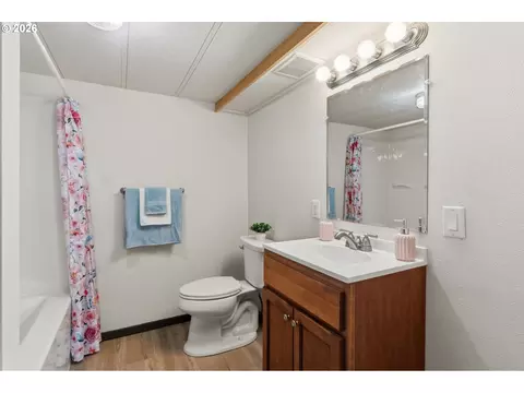 205 S 54th St #76, Springfield, OR 97478 photo 16