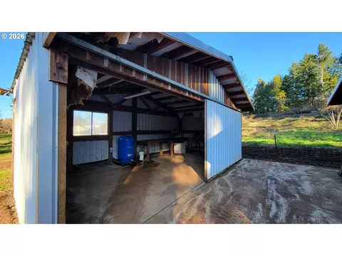 rogers ln, Dexter, OR 97431 photo 7