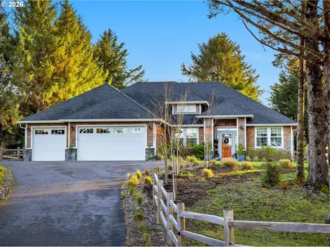 33294 Neacoxie Ln, Warrenton, OR 97146