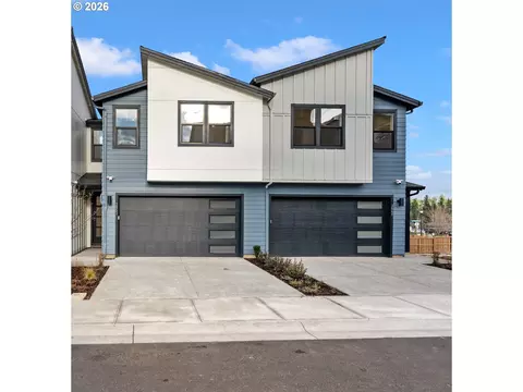 3983 NW 64th Ave #22, Camas, WA 98607