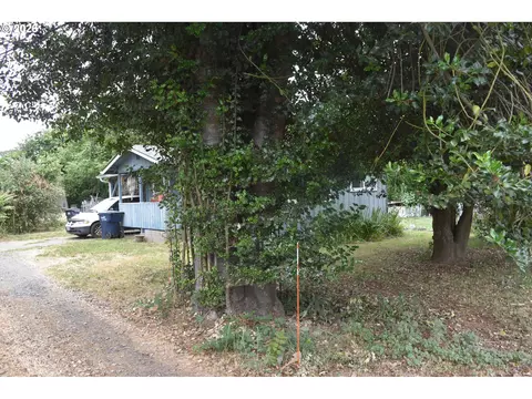 109 Mcclure Ln, Eugene, OR 97404 photo 7