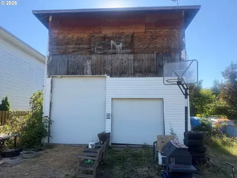 Exterior - 3131 SE 282nd Ave, Gresham, OR 97080 photo 9 of 10