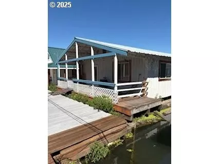 50350 Cowens Rd #8, Scappoose, OR 97056