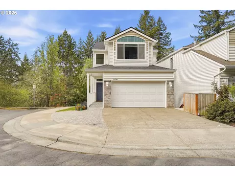 15790 SW Cherrywood Ln, Tigard, OR 97224
