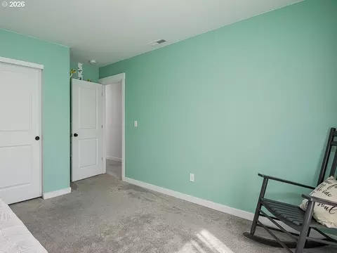 Bedroom - 1204 S 28th Ter, Cornelius, OR 97113 photo 4 of 5
