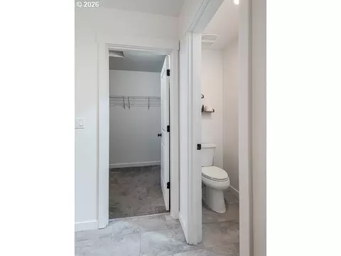 Entry Way - 1204 S 28th Ter, Cornelius, OR 97113 photo 2 of 2