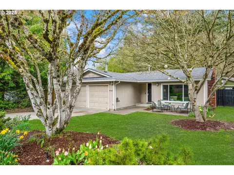 5545 SW Seymour St, Portland, OR 97221