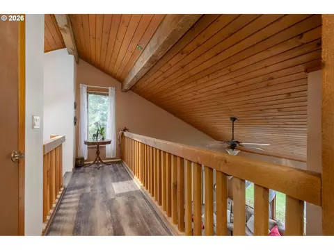 Entry Way - 43737 SErin Ln, Sandy, OR 97055 photo 2 of 2