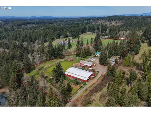 View/Area - 43737 SErin Ln, Sandy, OR 97055 photo 4 of 5