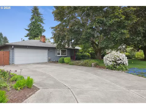 14414 SE Topaz Ave, Milwaukie, OR 97267