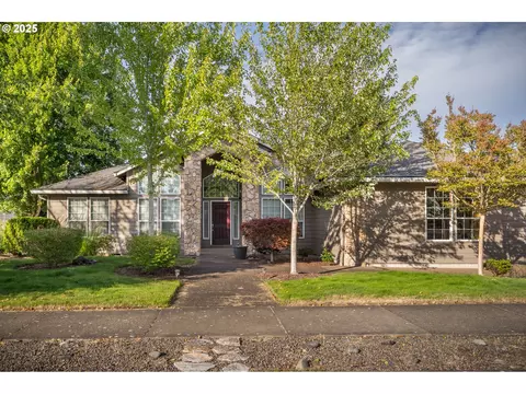 1099 22nd St NW, Albany, OR 97321