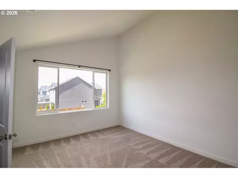 Bedroom - 842 S 22nd Ave, Cornelius, OR 97113 photo 1 of 6