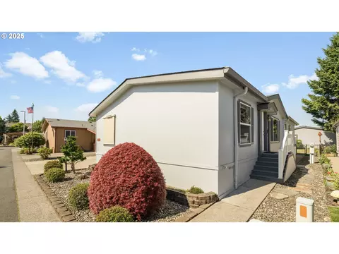 5101 NE 121st Ave #187, Vancouver, WA 98682