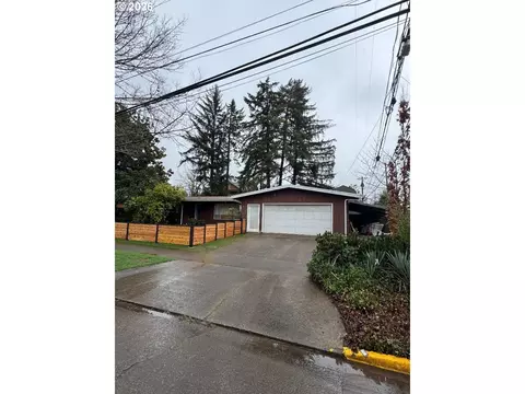 780 E 22nd Ave, Eugene, OR 97405