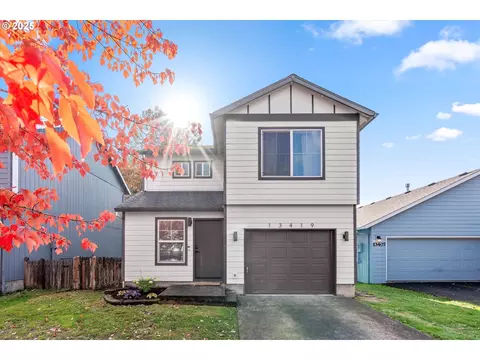 13419 SE Piper Dr, Happy Valley, OR 97086