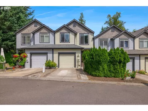 7585 SW Onnaf Ct, Tigard, OR 97224