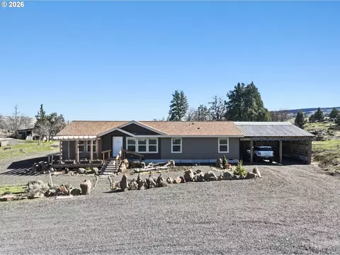 57539 Church Ave, Tygh Valley, OR 97063