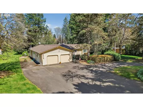31511 SE Bluff Rd, Gresham, OR 97080