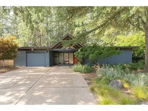 13200 SW Glenn Ct, Beaverton, OR 97008