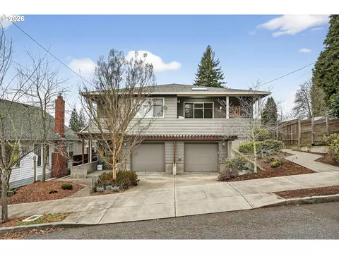 4021 SE Liebe St, Portland, OR 97202