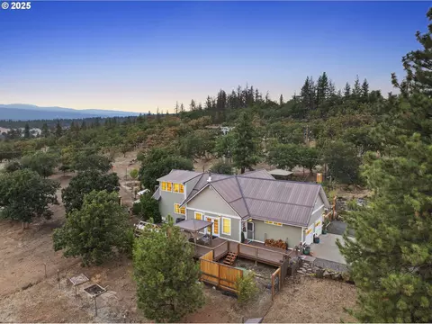 309 Woodland Rd, Goldendale, WA 98620