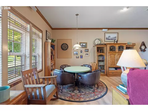 Dining - 26993 S Kinzy Rd, Estacada, OR 97023 photo 3 of 3