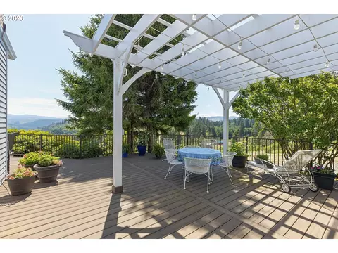 Exterior - 26993 S Kinzy Rd, Estacada, OR 97023 photo 2 of 10