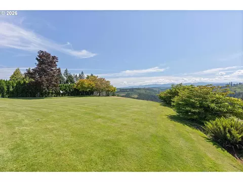 Exterior - 26993 S Kinzy Rd, Estacada, OR 97023 photo 7 of 10