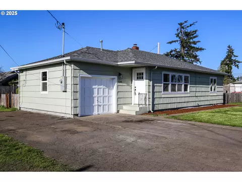 4390 Aster St, Springfield, OR 97478