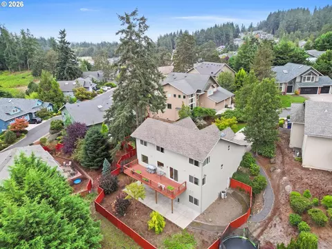 View/Area - 3362 Bentley Ave, Eugene, OR 97405 photo 2 of 5