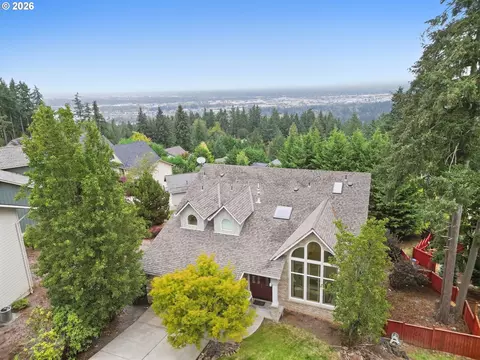 View/Area - 3362 Bentley Ave, Eugene, OR 97405 photo 5 of 5