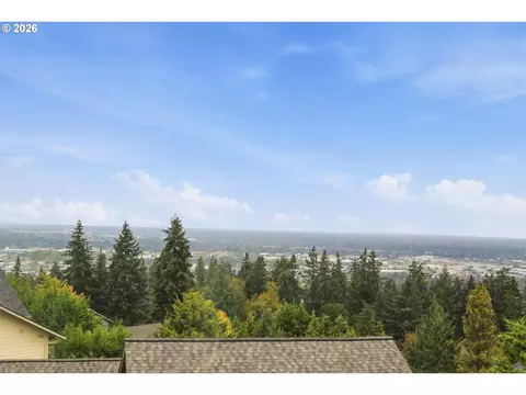 View/Area - 3362 Bentley Ave, Eugene, OR 97405 photo 1 of 5