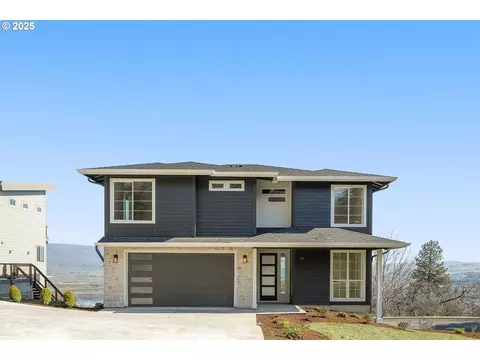 315 E Scenic Dr, The Dalles, OR 97058