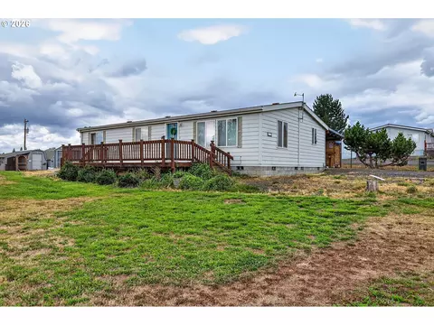 314 S Wayne Rd, Tygh Valley, OR 97063