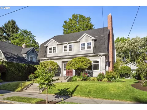 2722 NE 22nd Ave, Portland, OR 97212
