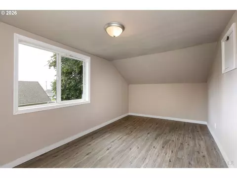 Bedroom - 420 E D St, Rainier, OR 97048 photo 2 of 2