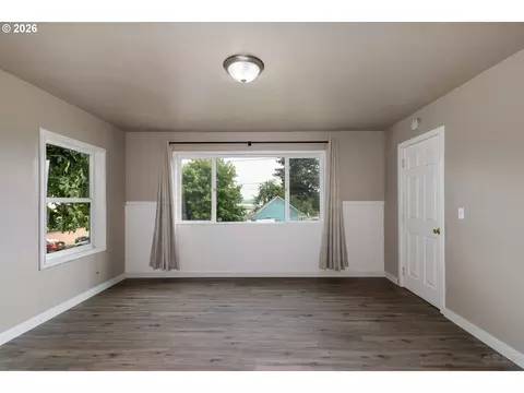 Living - 420 E D St, Rainier, OR 97048 photo 5 of 6