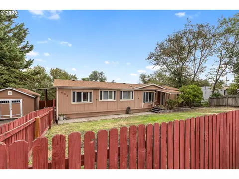 431 NE Darlene St, Winston, OR 97496