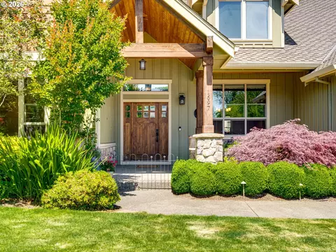 1697 NW Emerson Ct, Mcminnville, OR 97128