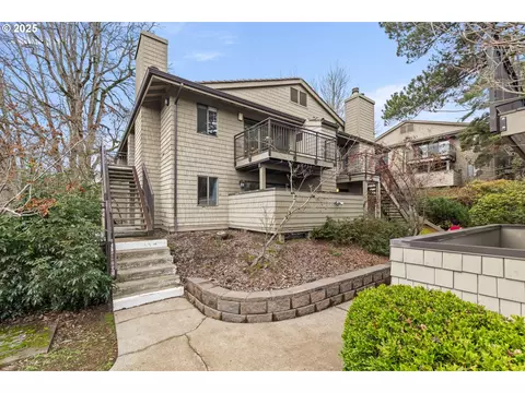56 Galen St, Lake Oswego, OR 97035