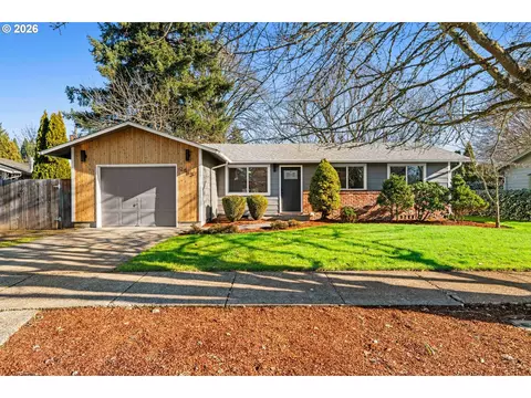 2583 Stratford St, Eugene, OR 97404 photo 1