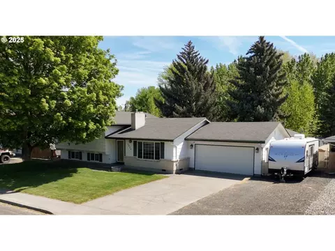 1524 SW 44th St, Pendleton, OR 97801