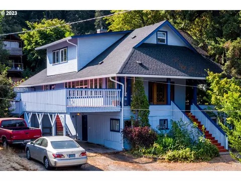 1542 Riverview St, Eugene, OR 97403