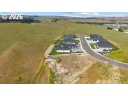 View/Area - 2106 SW Tahoe Ave, Pendleton, OR 97801 photo 5 of 6